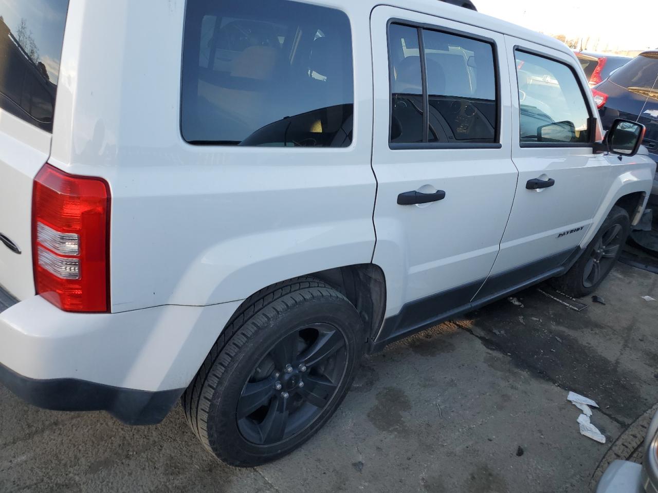 Obraz 3 z 2015 JEEP PATRIOT SPORT 2015 z VIN 1C4NJPBA0FD397745