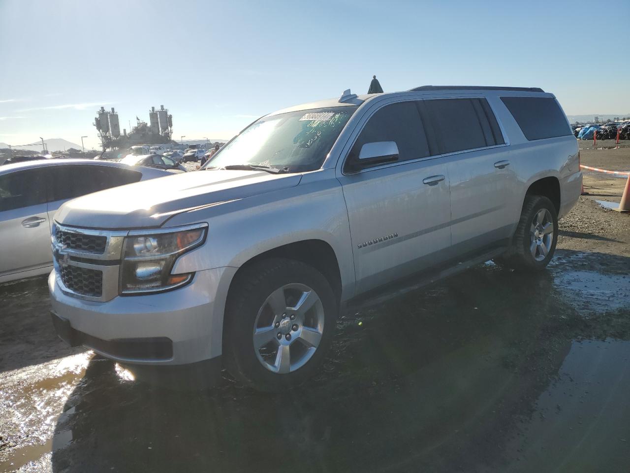Изображение 1 2017 CHEVROLET SUBURBAN C1500  LS 2017 с VIN 1GNSCGKC2HR397838