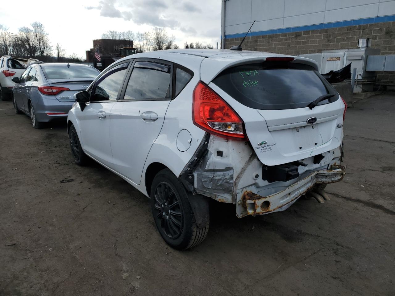 Image 2 of 2012 FORD FIESTA SE 2012 with VIN 3FADP4EJ5CM123323