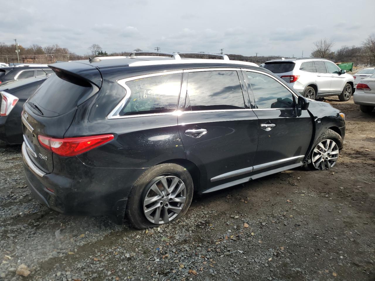 Image 3 of 2015 INFINITI QX60  2015 with VIN 5N1AL0MMXFC508861