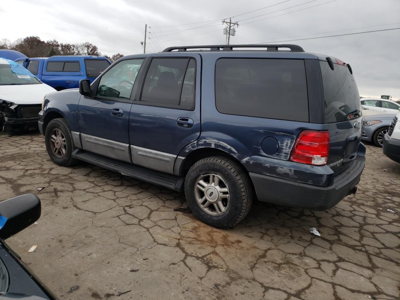 Image 2 of 2006 FORD EXPEDITION XLT 2006 with VIN 1FMPU15546LA51128