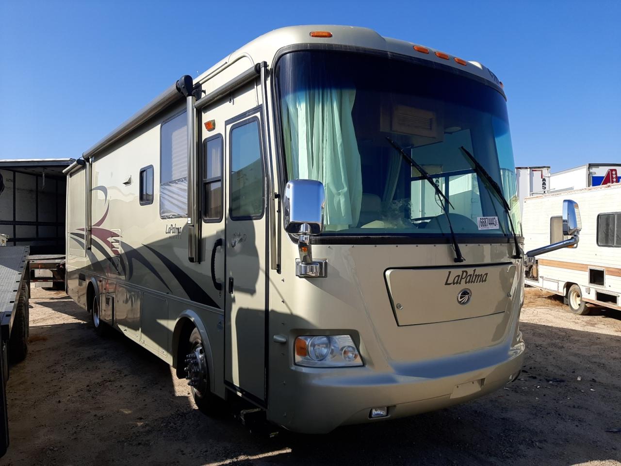 Image 1 of 2006 ROADMASTER RAIL STRAIGHT RAIL  2006 with VIN 1RF31326462040567