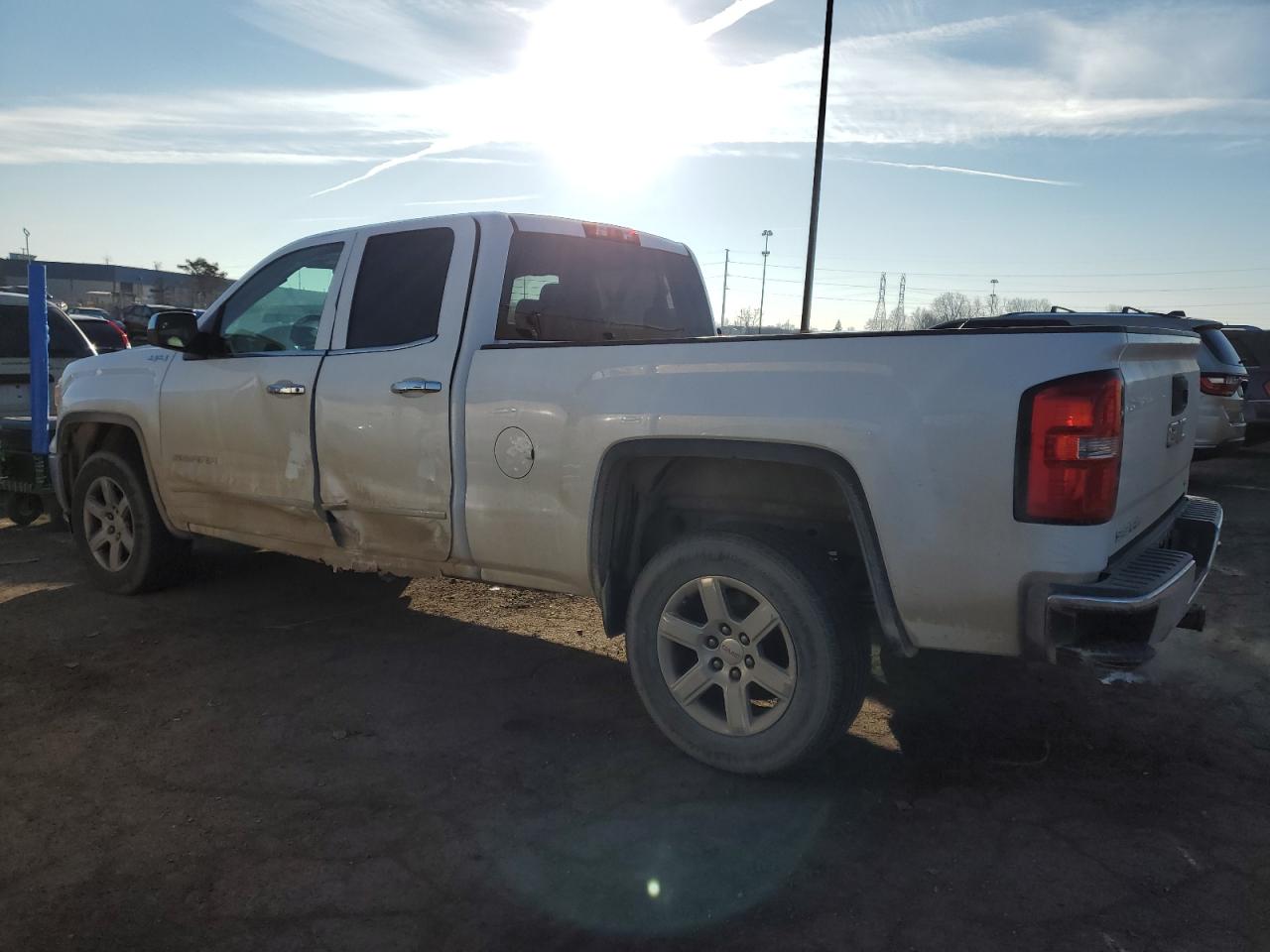 Obraz 2 z 2014 GMC SIERRA K1500 SLT 2014 z VIN 1GTV2VEC0EZ125891