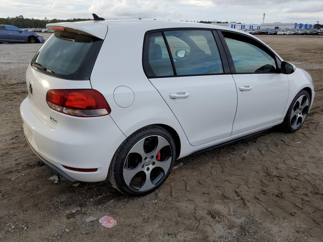 Obraz 3 z 2010 VOLKSWAGEN GTI  2010 z VIN WVWHD7AJ8AW282507