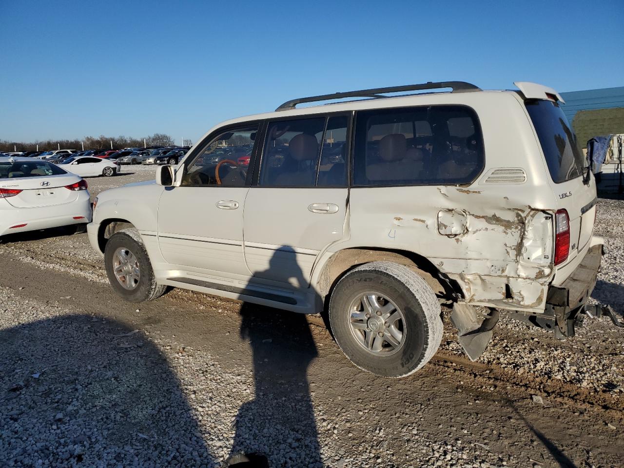 Obraz 2 z 2002 LEXUS LX 470 2002 z VIN JTJHT00WX23518257