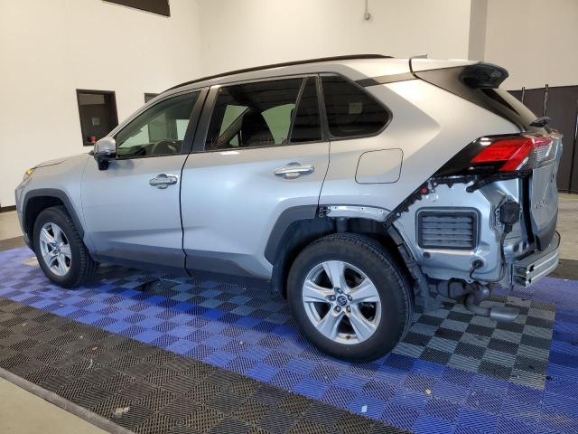 Image 2 of 2021 TOYOTA RAV4 XLE 2021 with VIN 2T3W1RFV2MW118647
