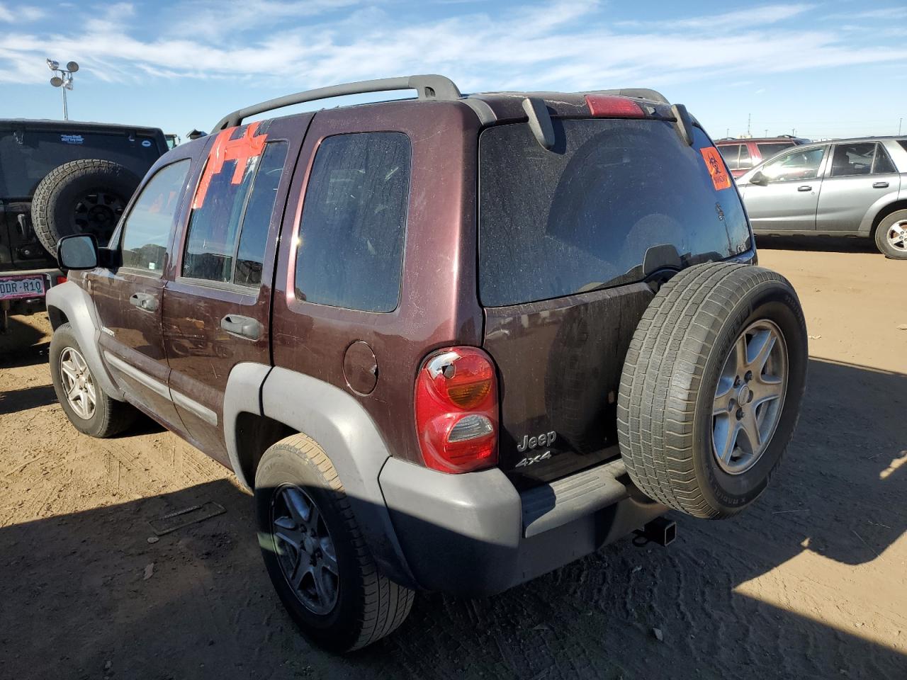Изображение 2 2004 JEEP LIBERTY SPORT 2004 с VIN 1J4GL48K24W139711