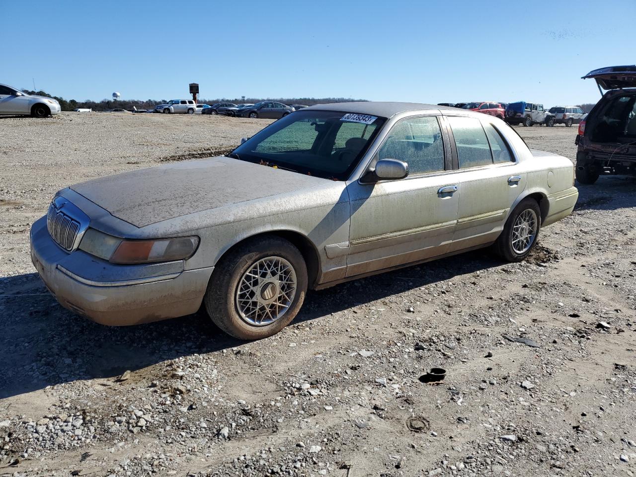 Obraz 1 z 2001 MERCURY GRAND MARQUIS GS 2001 z VIN 2MEFM74W21X654439