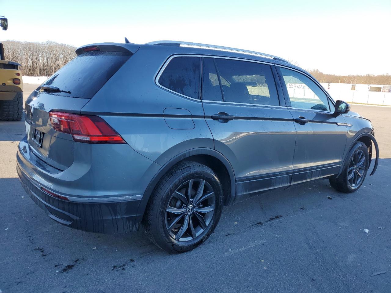 Изображение 3 2023 VOLKSWAGEN TIGUAN SE 2023 с VIN 3VVNB7AX0PM014851