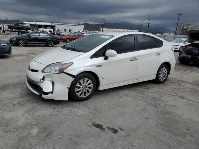 Image 1 of 2013 TOYOTA PRIUS PLUG-IN  2013 with VIN JTDKN3DP0D3044202