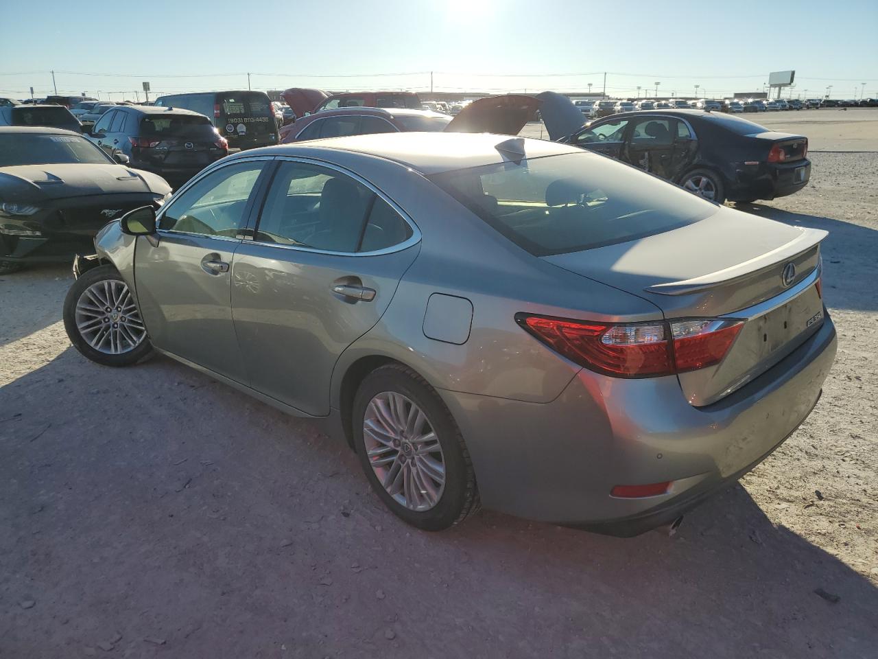 Изображение 2 2015 LEXUS ES 350 2015 с VIN JTHBK1GG6F2185842