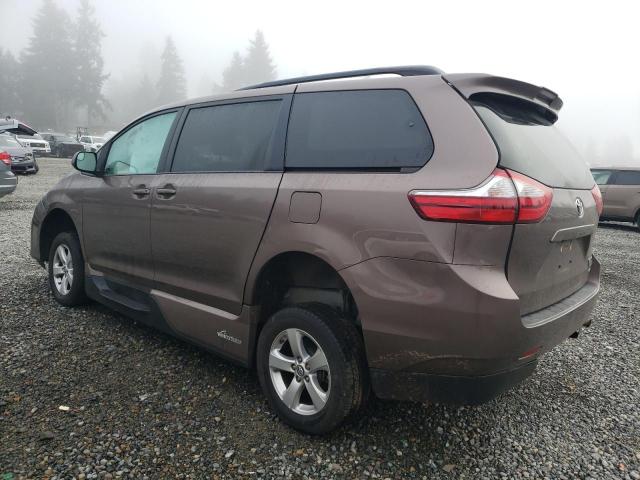 Image 2 of 2018 TOYOTA SIENNA LE 2018 with VIN 5TDKZ3DC4JS927408