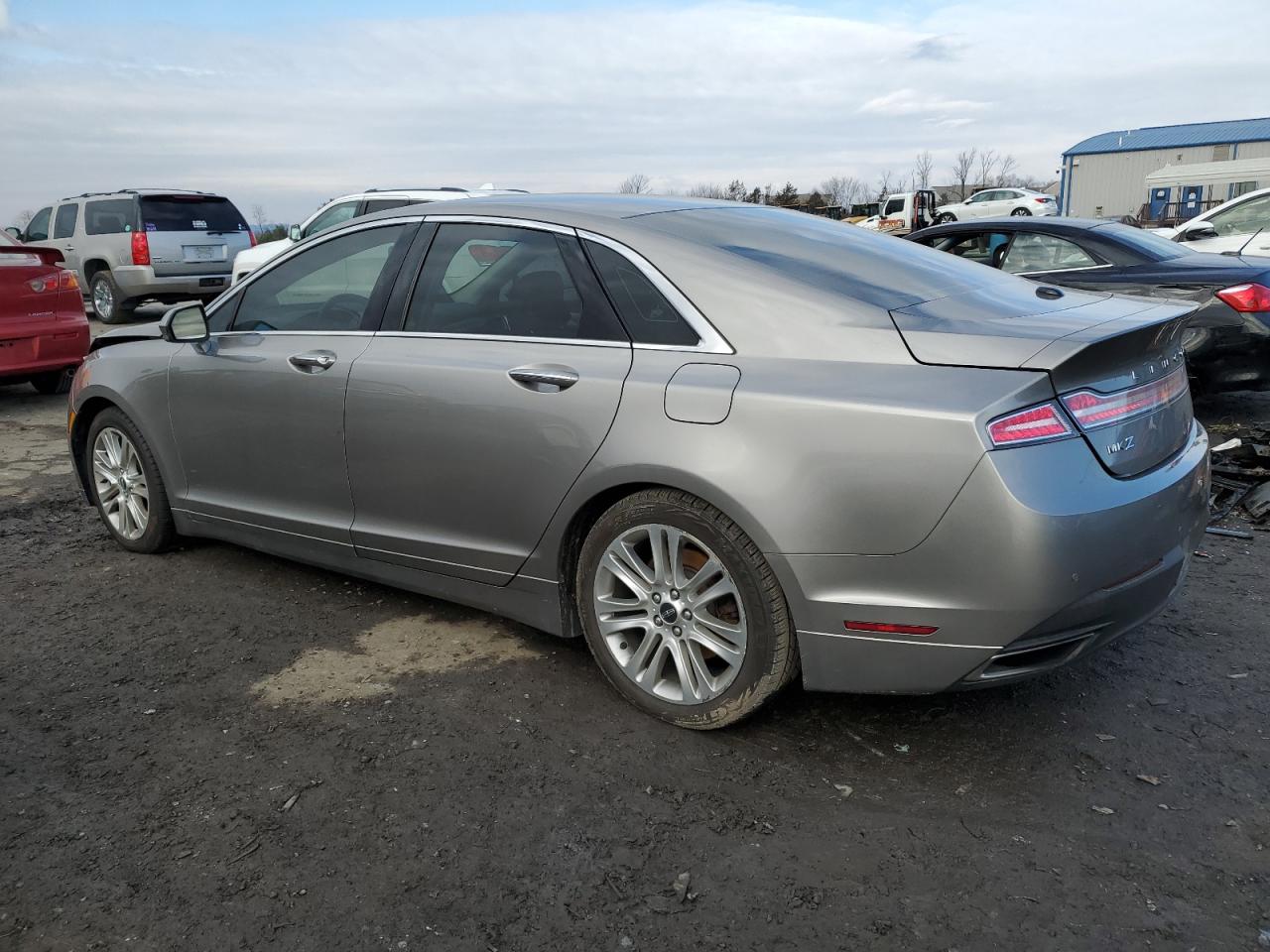 Изображение 2 2016 LINCOLN MKZ  2016 с VIN 3LN6L2G99GR614665