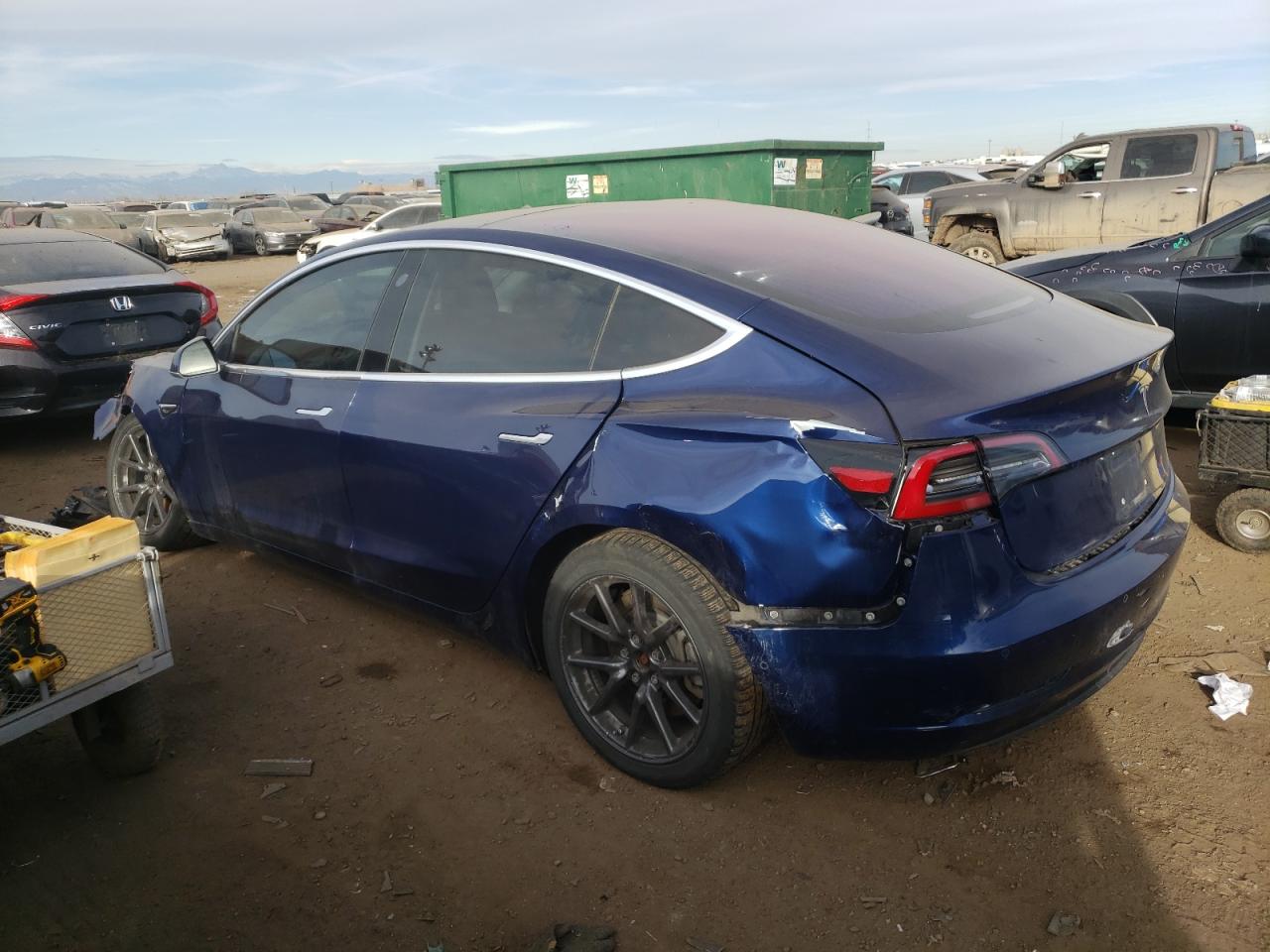Изображение 2 2018 TESLA MODEL 3  2018 с VIN 5YJ3E1EA9JF013192