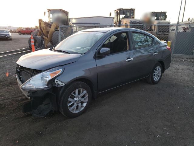 Obraz 1 z 2019 NISSAN VERSA S 2019 z VIN 3N1CN7AP9KL817124
