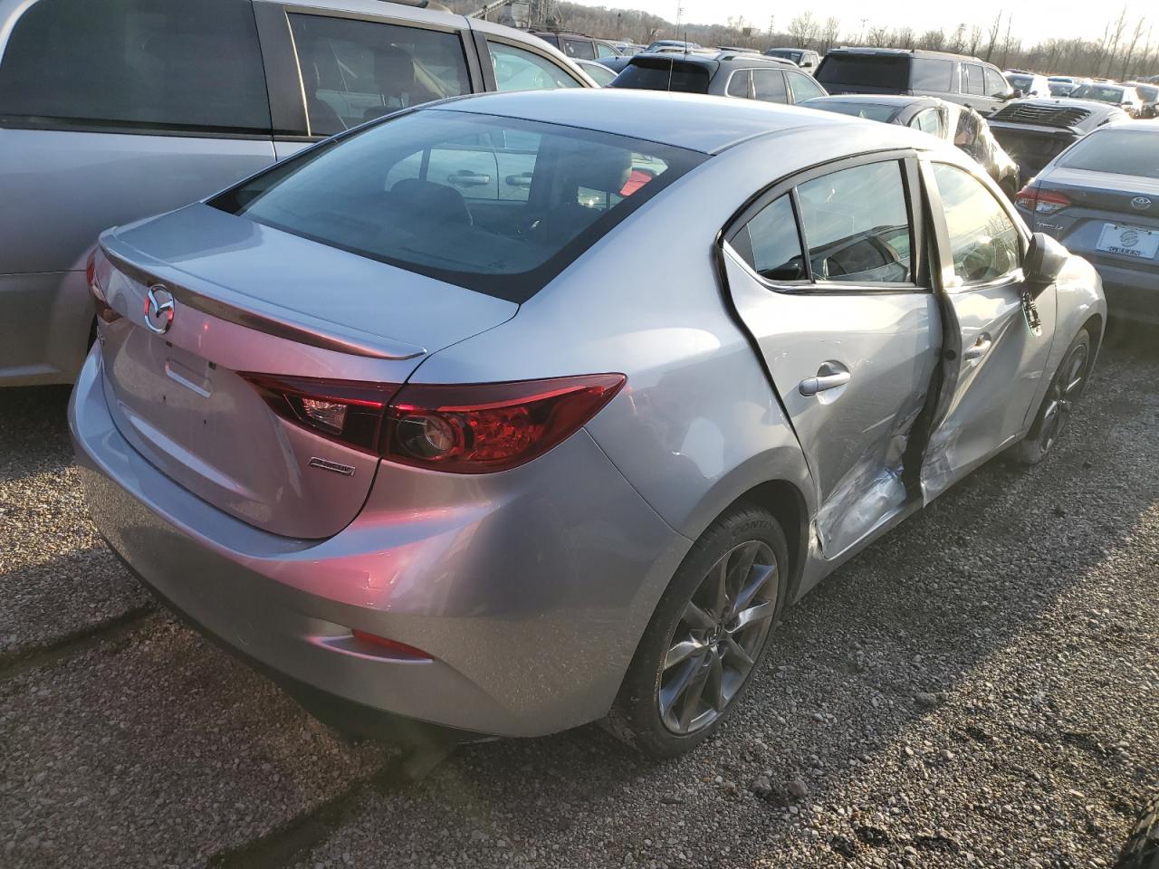 Image 3 of 2018 MAZDA 3 TOURING 2018 with VIN 3MZBN1V38JM215124