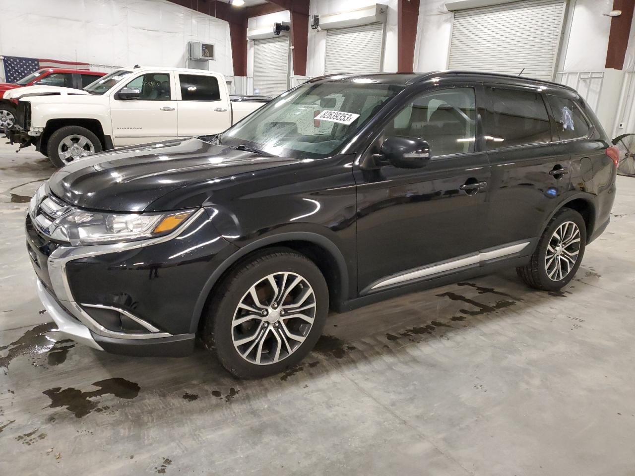 Obraz 1 z 2016 MITSUBISHI OUTLANDER SE 2016 z VIN JA4AZ3A35GZ022001