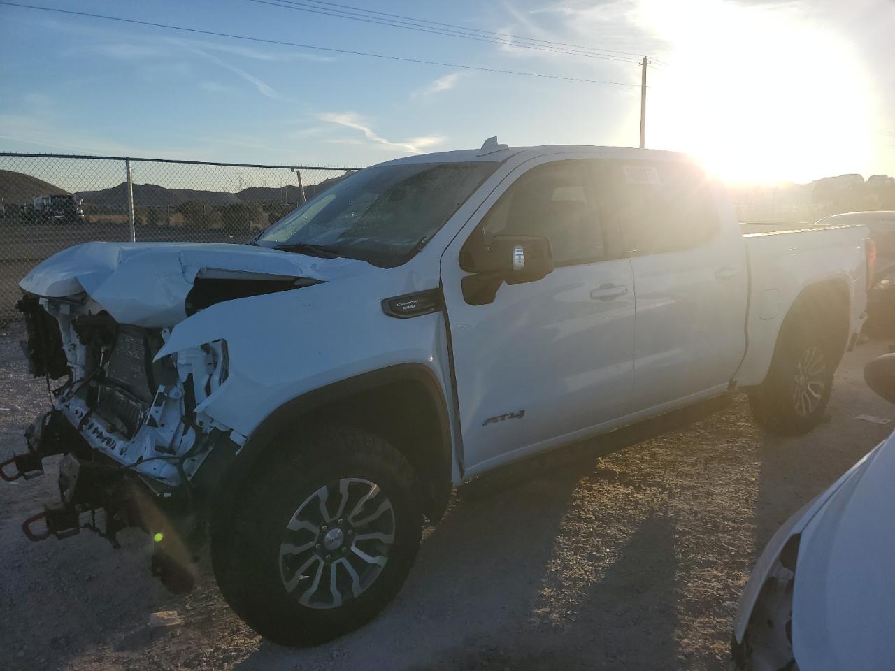 Obraz 2022 GMC SIERRA K1500 AT4 2022
