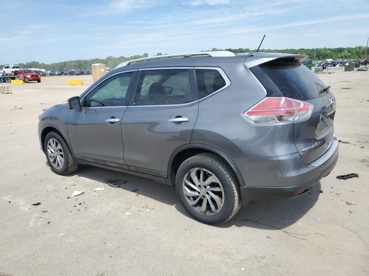 Изображение 2 2015 NISSAN ROGUE S 2015 с VIN 5N1AT2MV1FC778291