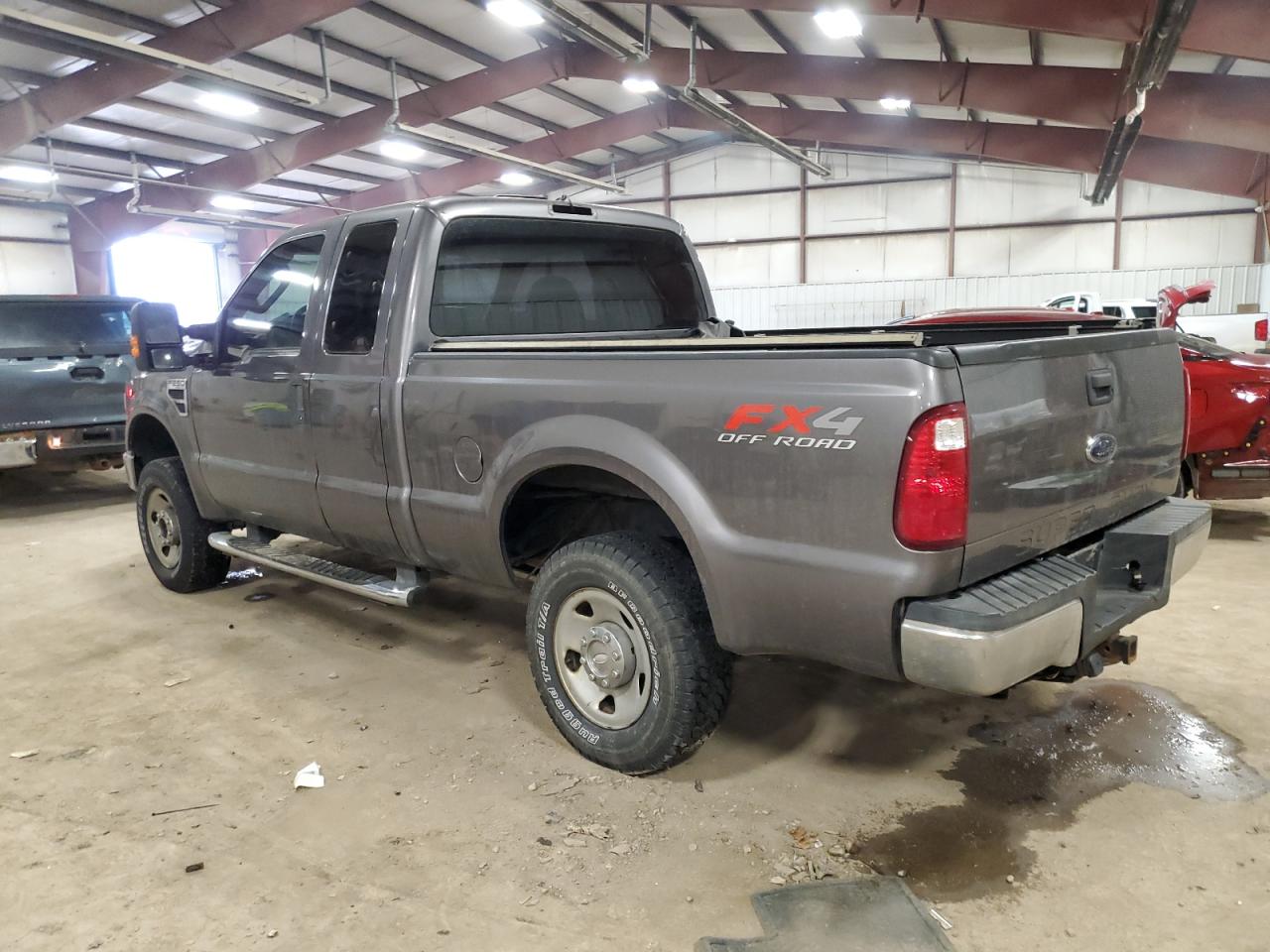 Obraz 2 z 2010 FORD F250 SUPER DUTY 2010 z VIN 1FTSX2B5XAEA40681