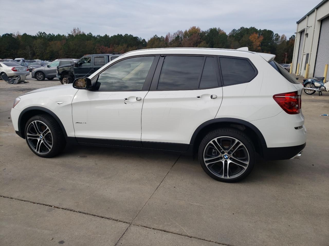 Image 2 of 2016 BMW X3 XDRIVE28I 2016 with VIN 5UXWX9C58G0D71629