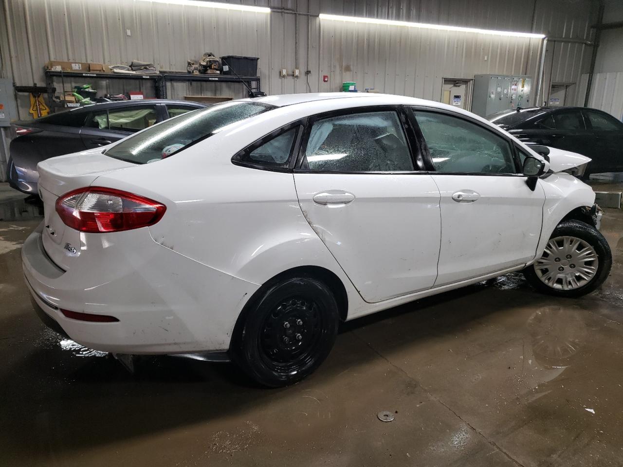 Obraz 3 z 2015 FORD FIESTA S 2015 z VIN 3FADP4AJ3FM110418