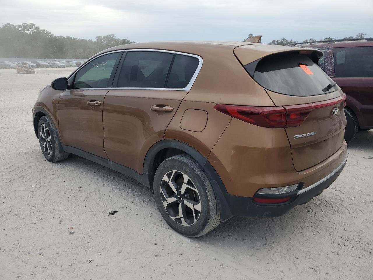 Image 2 of 2021 KIA SPORTAGE LX 2021 with VIN KNDPM3AC1M7845000