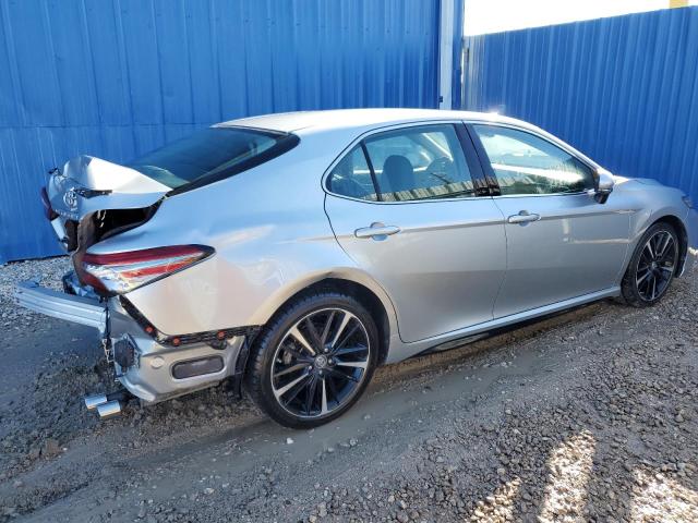 Image 3 of 2018 TOYOTA CAMRY XSE 2018 with VIN 4T1B61HK8JU043896