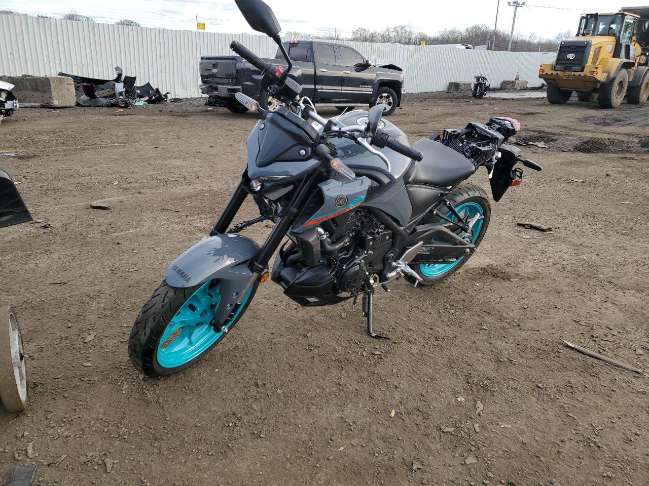 Image 2 of 2023 YAMAHA MT-03  2023 with VIN MH3RH20YXPK011217