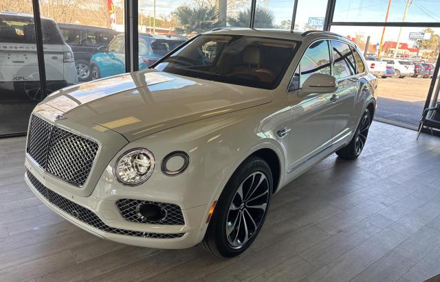 Изображение 2 2017 BENTLEY BENTAYGA  2017 с VIN SJAAC2ZV7HC013460