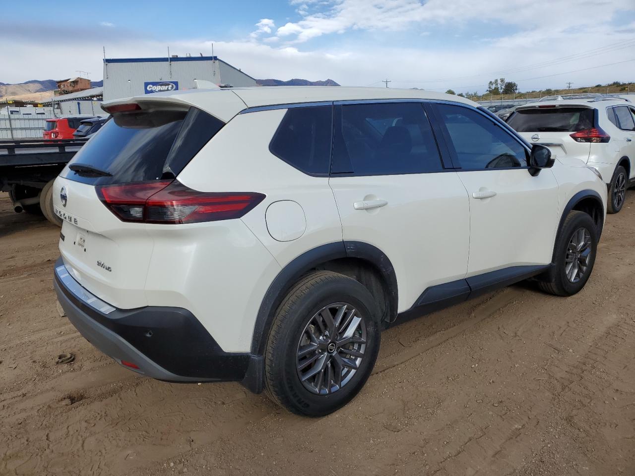 Obraz 3 z 2021 NISSAN ROGUE SV 2021 z VIN JN8AT3BB5MW225243