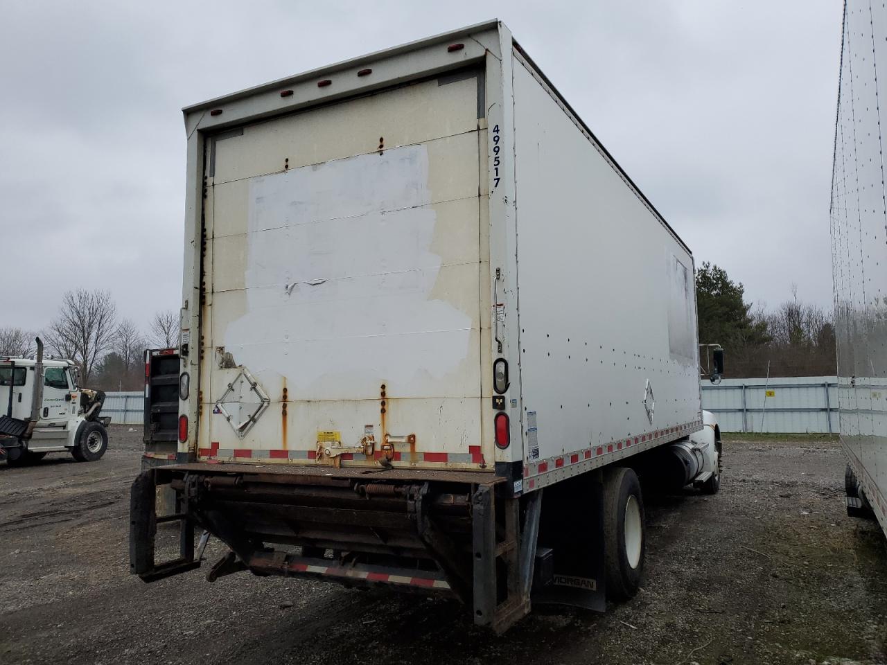 Image 3 of 2015 KENWORTH CONSTRUCTION T270 2015 with VIN 2NKHHM6X7FM463190