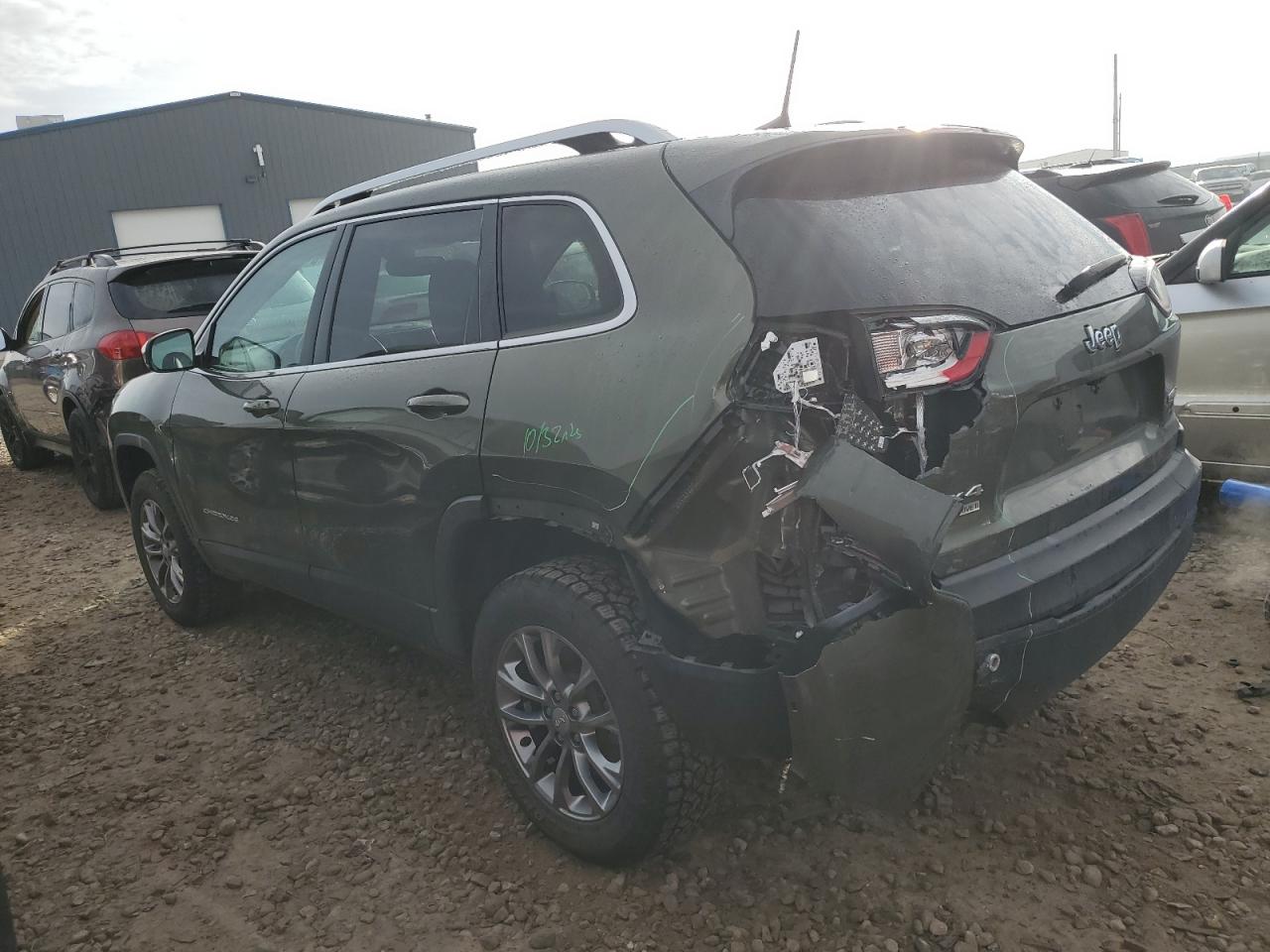 Image 2 of 2019 JEEP CHEROKEE LATITUDE PLUS 2019 with VIN 1C4PJMLN0KD353392