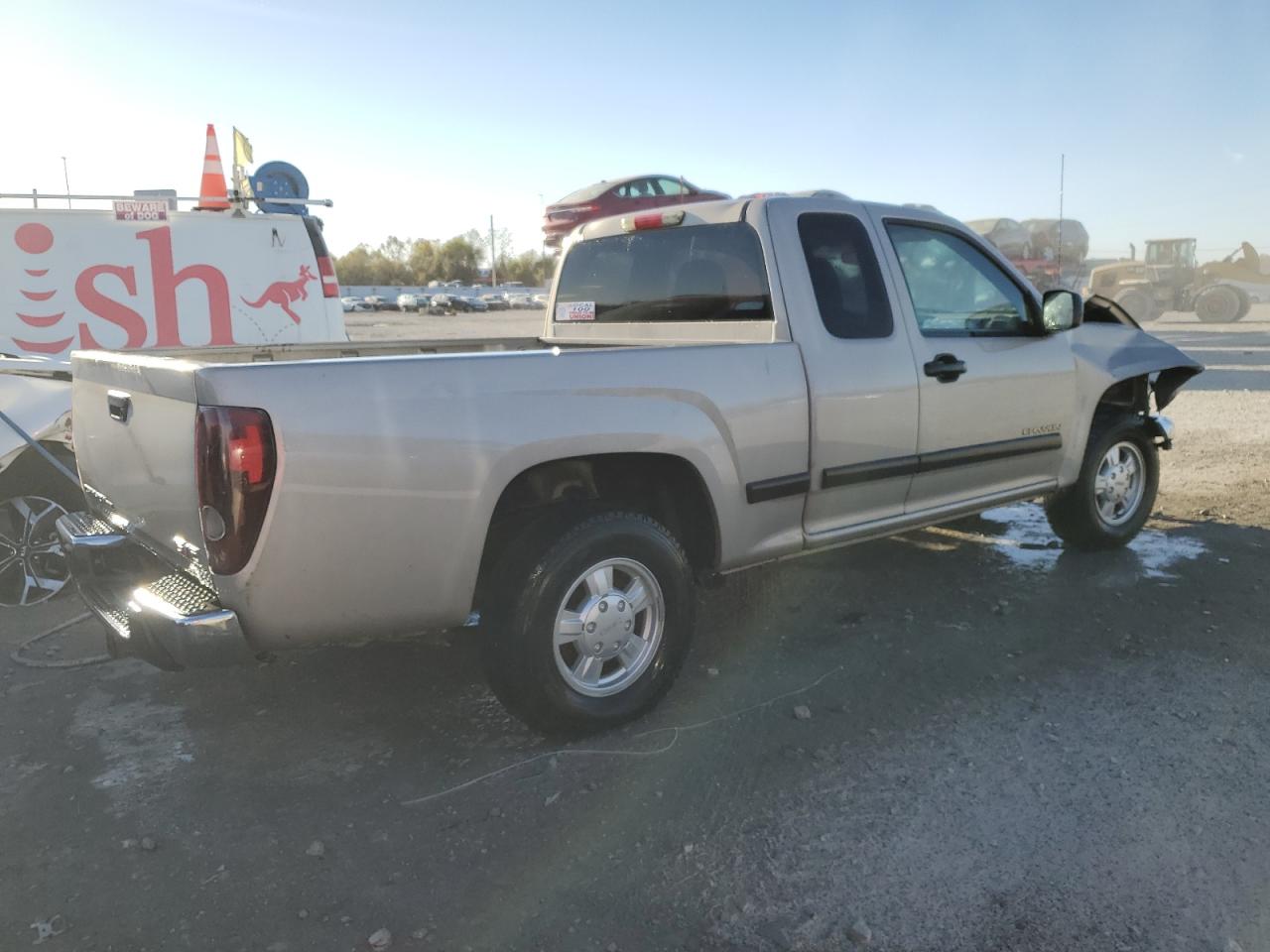 Изображение 3 2004 GMC CANYON  2004 с VIN 1GTCS196348125635