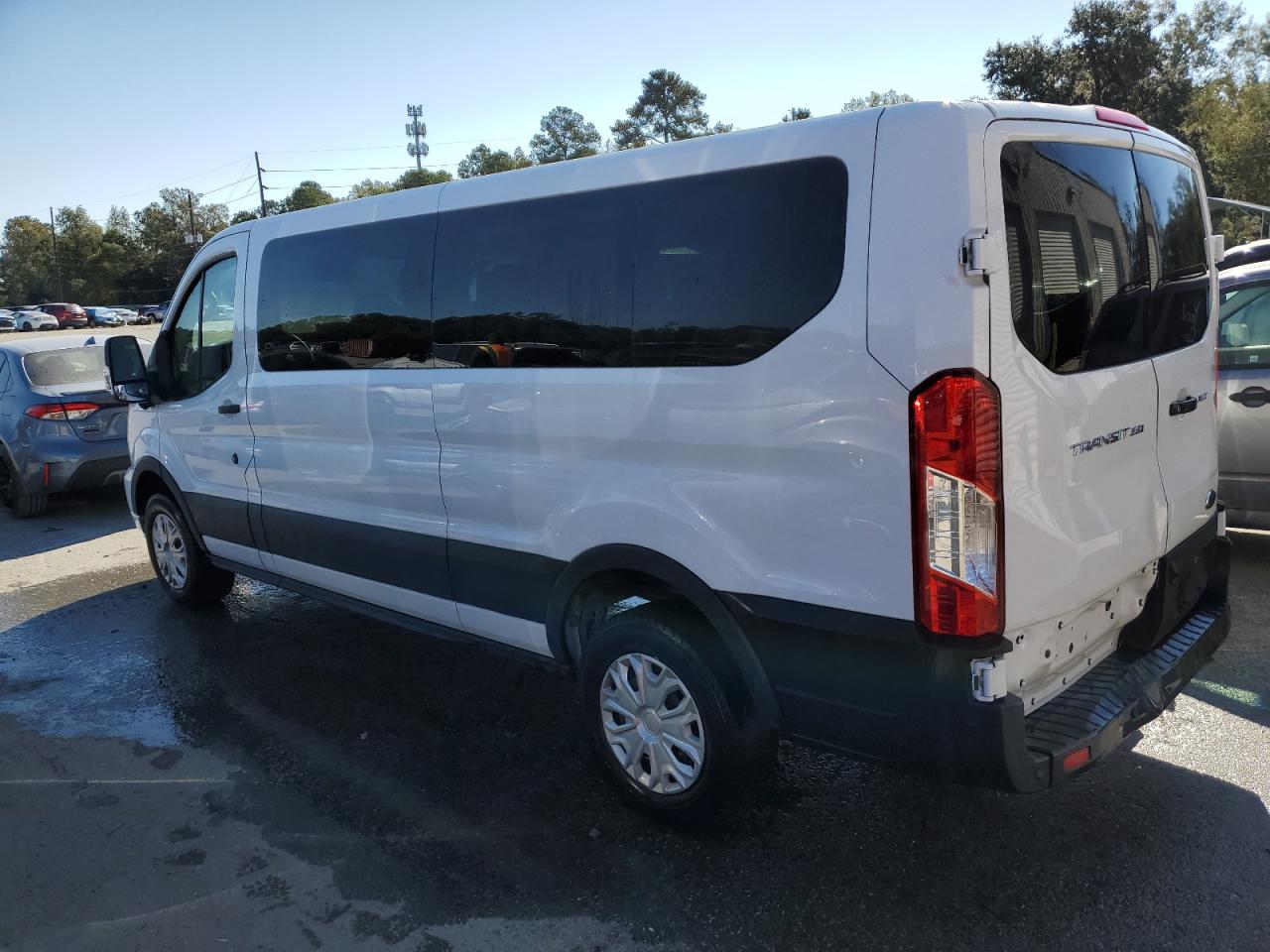 Изображение 2 2022 FORD TRANSIT T-350 2022 с VIN 1FBAX2Y88NKA83988