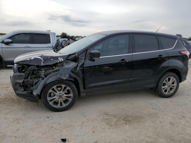 Изображение 2017 FORD ESCAPE SE 2017