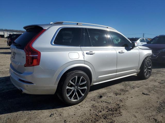 Obraz 3 z 2019 VOLVO XC90 T5 MOMENTUM 2019 z VIN YV4102CK9K1514596