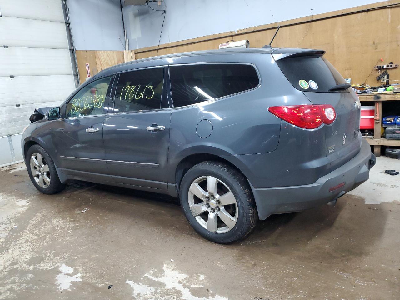 Obraz 2 z 2011 CHEVROLET TRAVERSE LTZ 2011 z VIN 1GNKVLED4BJ280887