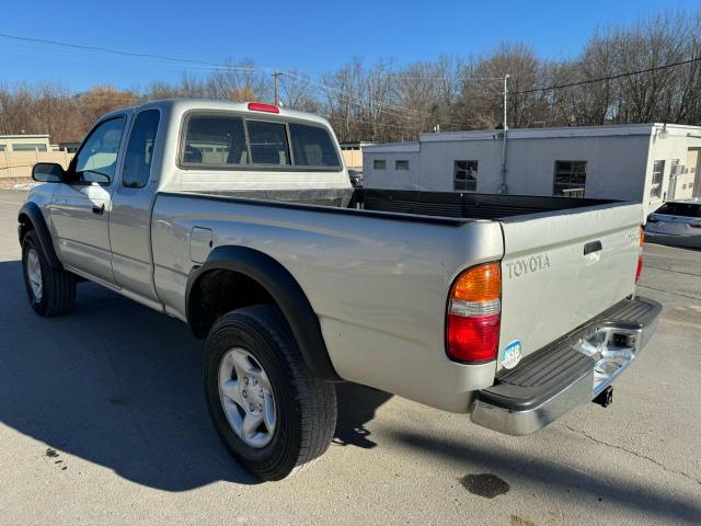 Изображение 2 2004 TOYOTA TACOMA XTRACAB 2004 с VIN 5TEWN72N14Z320852