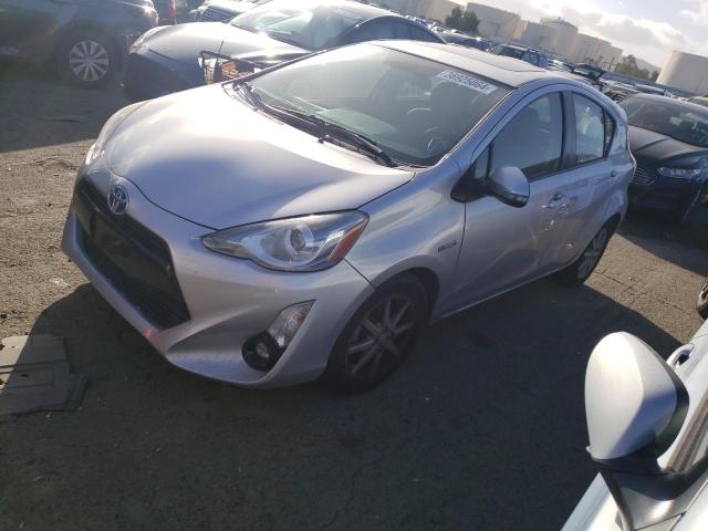 Изображение 1 2015 TOYOTA PRIUS C  2015 с VIN JTDKDTB35F1094420