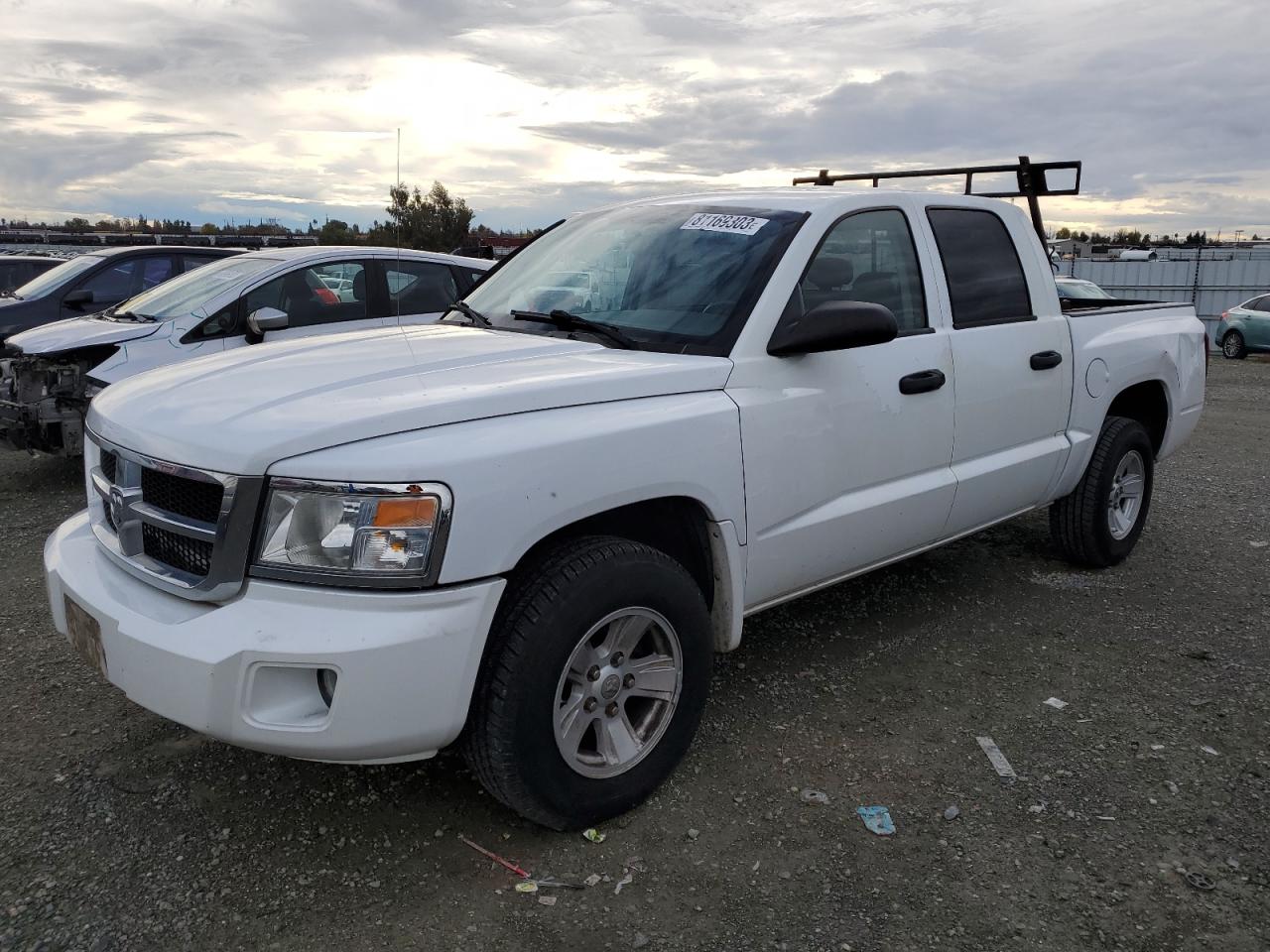 Image 1 of 2008 DODGE DAKOTA QUAD SLT 2008 with VIN 1D7HE48N68S535805