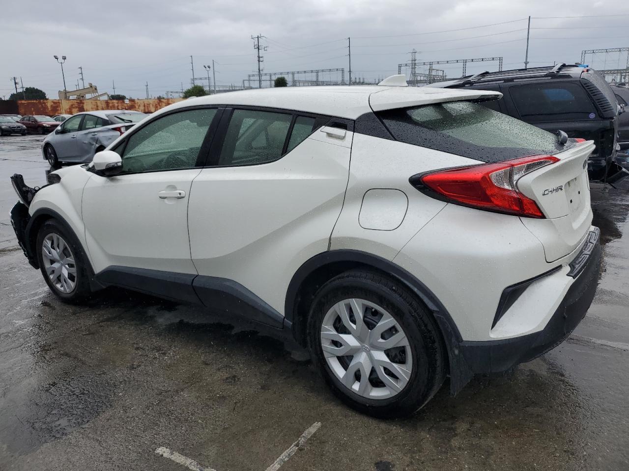 Image 2 of 2021 TOYOTA C-HR XLE 2021 with VIN JTNKHMBX8M1121549