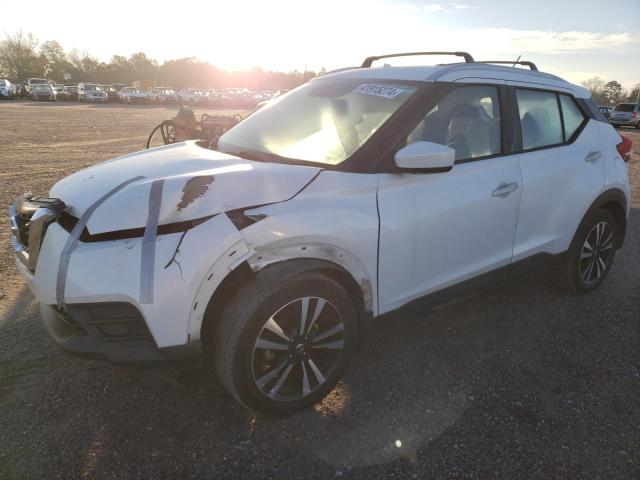 Image 1 of 2018 NISSAN KICKS S 2018 with VIN 3N1CP5CU4JL529348