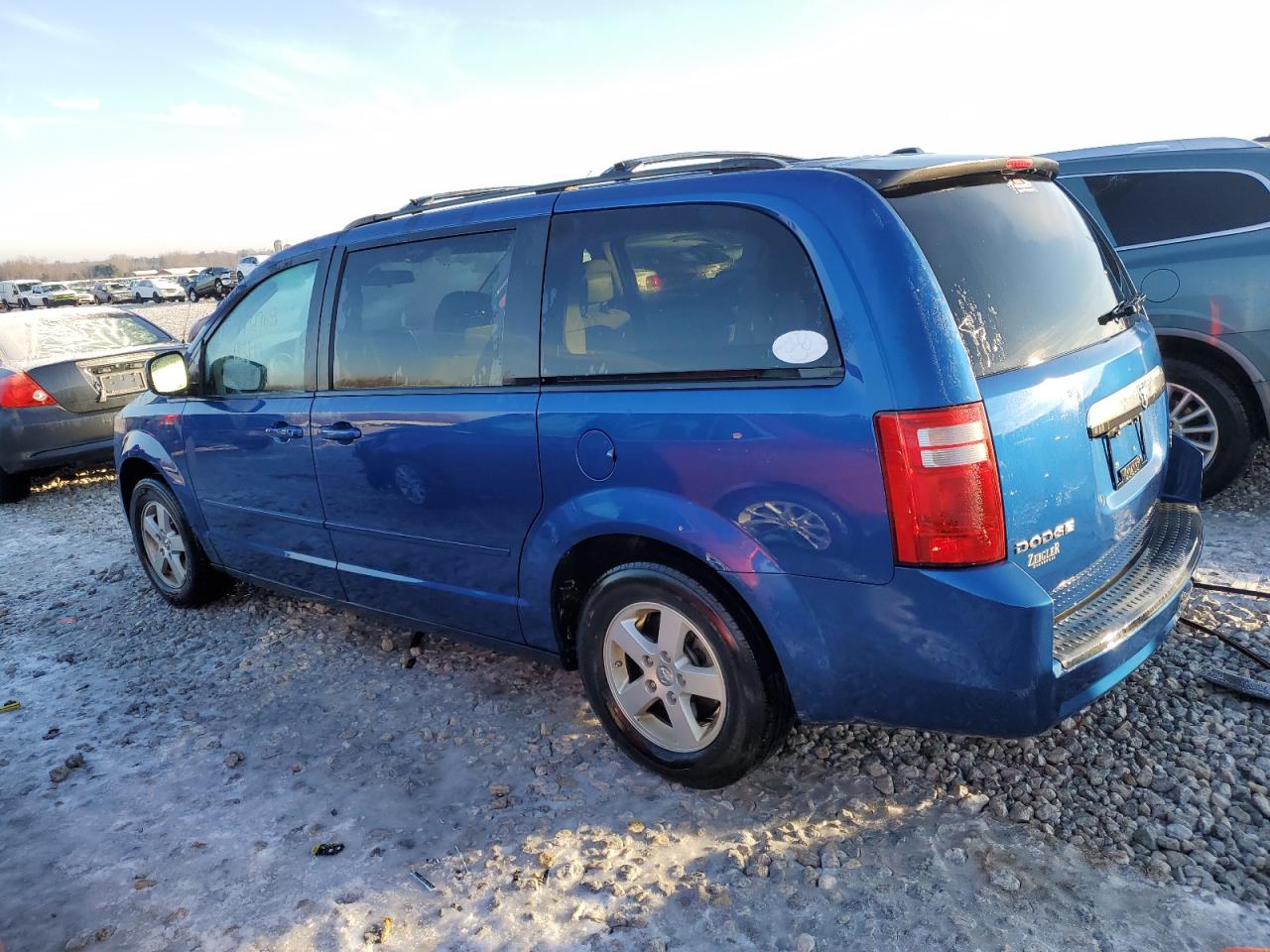 Изображение 2 2010 DODGE GRAND CARAVAN HERO 2010 с VIN 2D4RN3D15AR416343