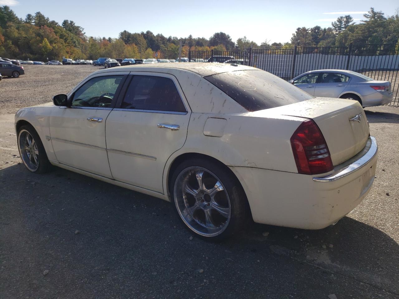Image 2 of 2006 CHRYSLER 300C  2006 with VIN 2C3LA63H26H272914