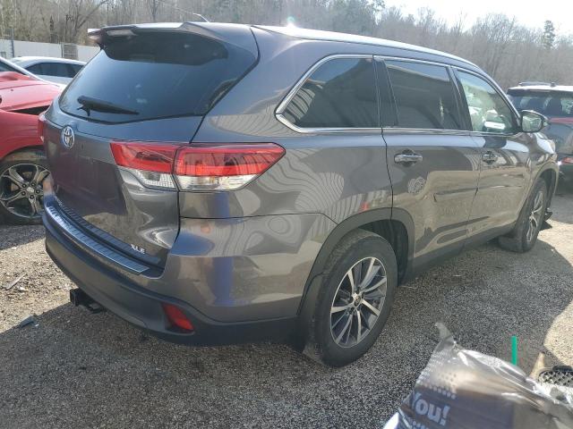 Obraz 3 z 2019 TOYOTA HIGHLANDER SE 2019 z VIN 5TDJZRFH3KS627092