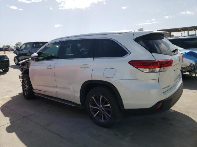 Image 2 of 2018 TOYOTA HIGHLANDER SE 2018 with VIN 5TDKZRFH6JS535994