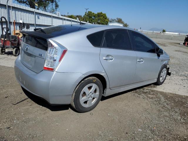 Image 3 of 2011 TOYOTA PRIUS  2011 with VIN JTDKN3DU6B0261161