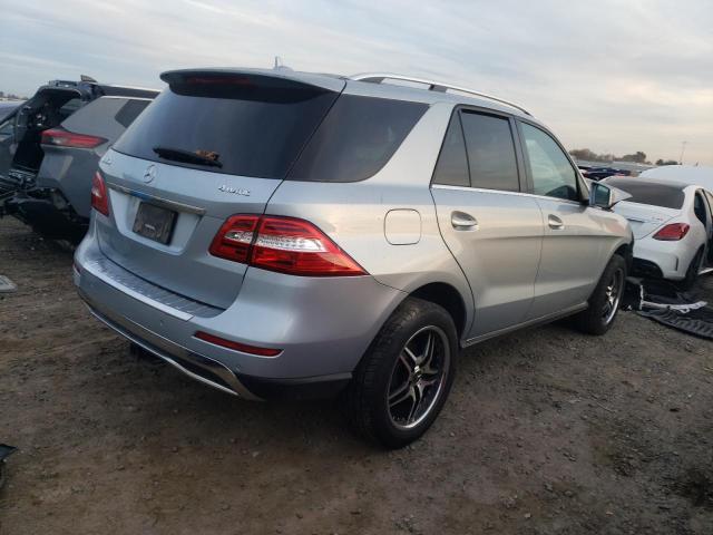 Obraz 3 z 2015 MERCEDES-BENZ ML-CLASS 350 4MATIC 2015 z VIN 4JGDA5HB9FA598086