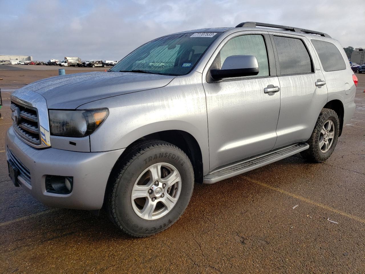 Изображение 2010 TOYOTA SEQUOIA SR5 2010